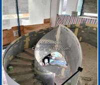 Cầu thang xoắn ốc hiện đại Thủ Đức