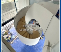 Thi công cầu thang xoắn ốc cho Penhouse quận 2