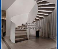 Cầu thang xoắn cho căn hộ Duplex tại Hồ Chí Minh