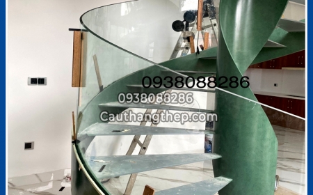 Cầu thang xoắn ốc cho Penhouse tại Thủ Dầu Một